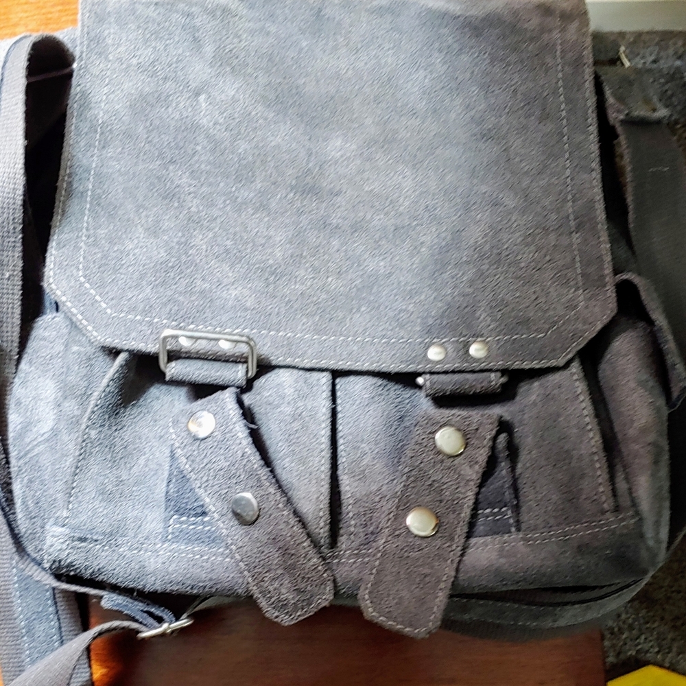 David King Suade Messanger bag